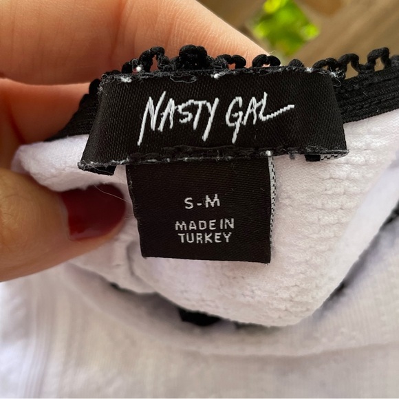 Nasty Gal Pointelle Keyhole Back Bodysuit - Picture 2 of 6